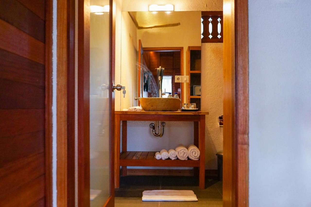 La'Villaris Hotel & Resto Kuta  外观 照片