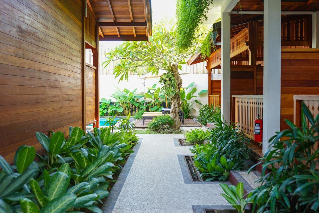 La'Villaris Hotel & Resto Kuta  外观 照片