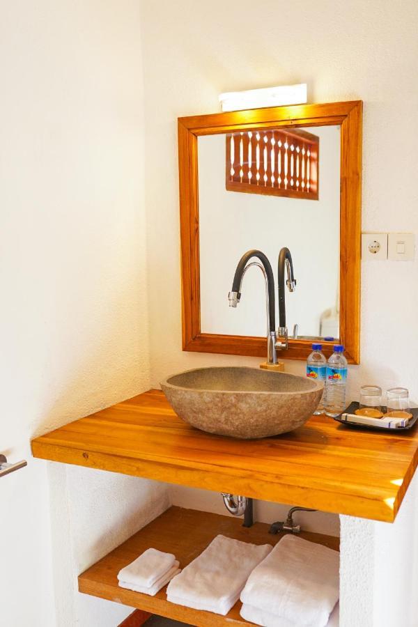 La'Villaris Hotel & Resto Kuta  外观 照片