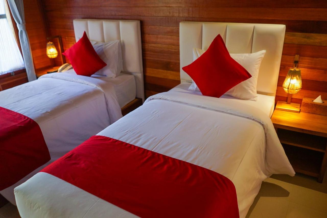 La'Villaris Hotel & Resto Kuta  外观 照片